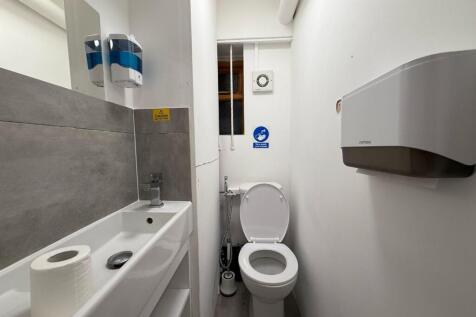 WhatsApp Image 2025-05-29 at 17.45.58 (3).jpeg