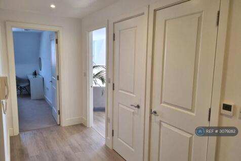 Metropolitan House, Ruislip, HA4 photo 5