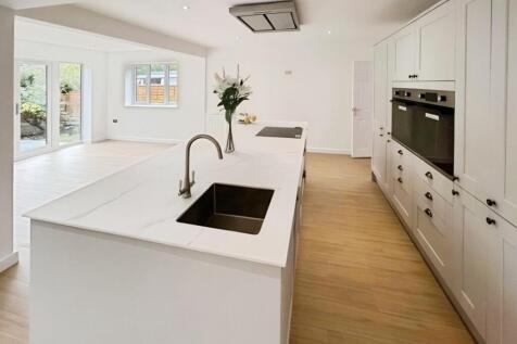 Hadrian Way, Sandiway, CW8 photo 4