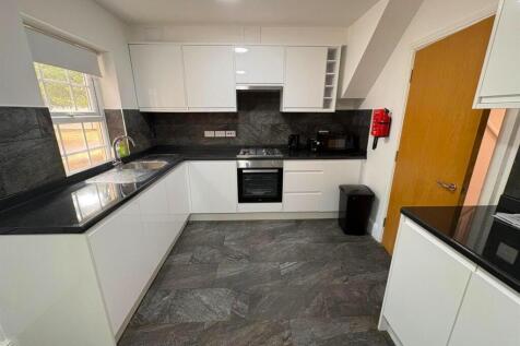 Kitchen.jpeg