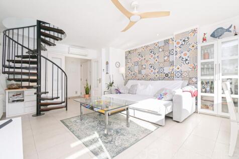 EXCEPTIONAL PENTHOUSE IN THE PORT OF POLLENSA