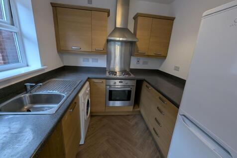86 Stonemere Drive, Radcliffe, Bury photo 5
