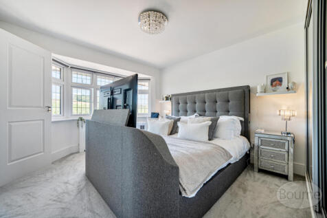 b4459b65-01a8-44d...