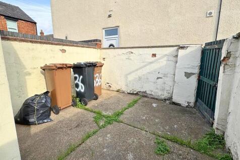 Outside - Garden and Parking