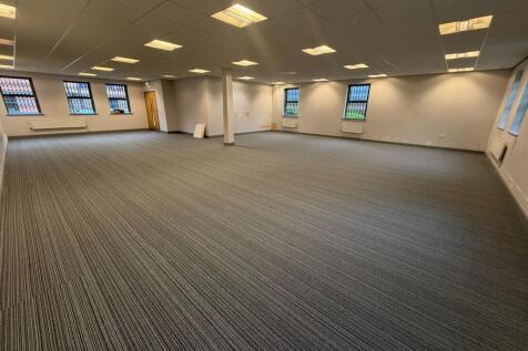 Office to rent Image 3