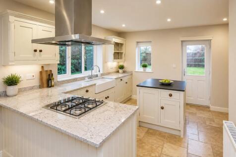 Wallcroft, Willaston, Neston, CH64 photo 3