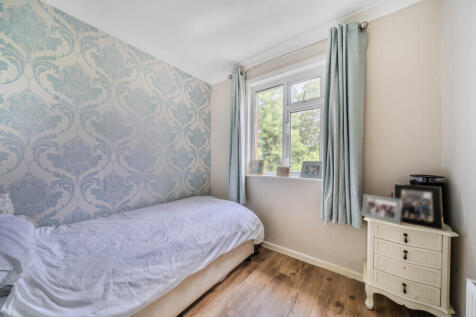 1305308-12-6842b7...