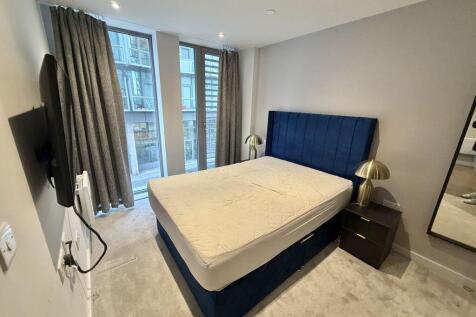 1 Bedroom Apartment, 98 Greengate, Salford photo 4