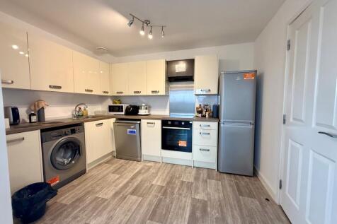 Langsett Court, Warrington, WA5 photo 3