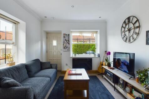 Apartment 4 - Living Room