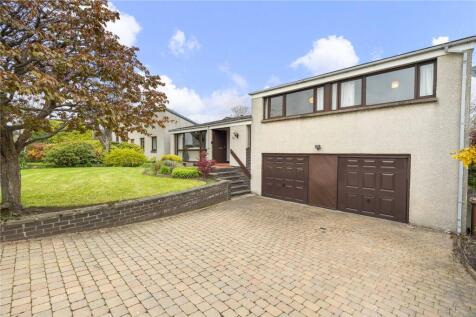 15 Burnbrae
