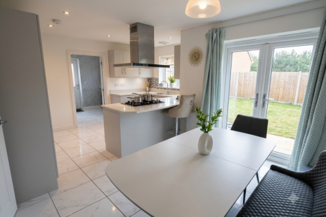 Keighley Close, MK10 9WP photo 3