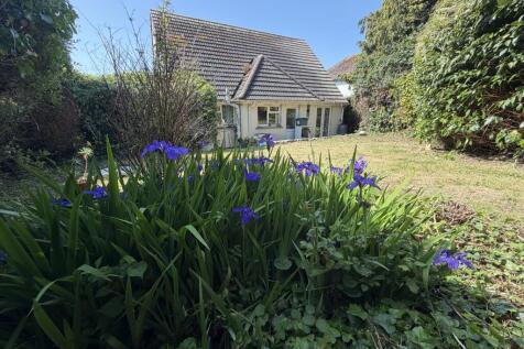 Rear &amp; garden