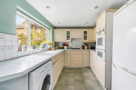 Coningsby Road (7...