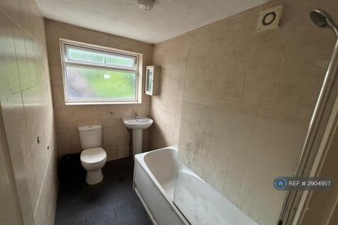 Bedworth Road, Coventry, CV6 photo 3