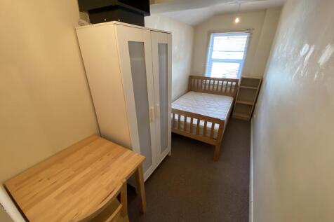 Dawlish Road - Room 2, Selly Oak, West Midlands, B29 photo 5