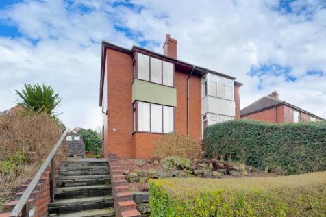 Batley, WF17 - property photo