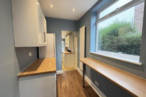 Perry Road, Timperley photo 5