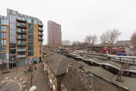 Station Approach, E17
