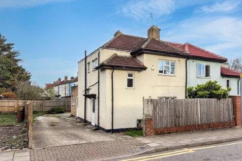 32 Pitfield Way, Willesden, London NW10 0PR