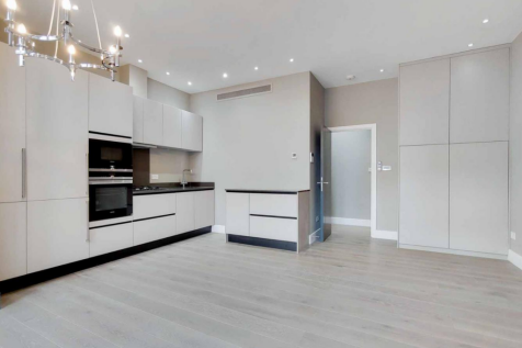 Kitchen.PNG