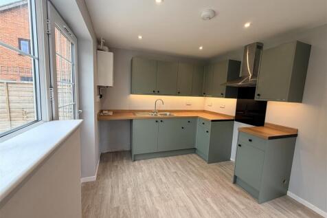 Favenfield Road, Thirsk, North Yorkshire photo 3