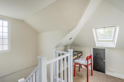 Hollybank Lane, Emsworth-PorticoMarketing-Nexa-22.