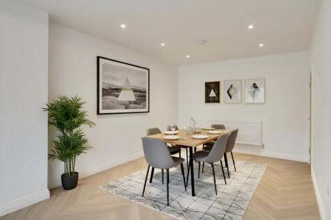 Dining area virtually staged
