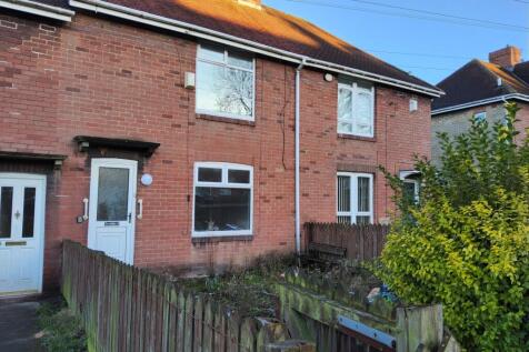 2 bedroom terraced house to let on Fisherwell Roa