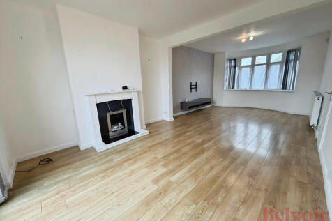 Second Avenue, Wellingborough photo 5