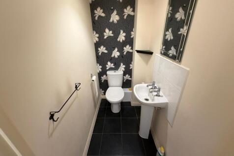 Halifax Road, Cambourne, Cambridgeshire photo 5