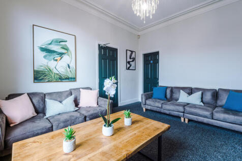 114 Woodsley, Living Room 1