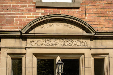 2 Gladstone House...
