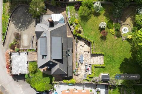 Copper Beech Close, Hemel Hempstead, HP3 photo 4