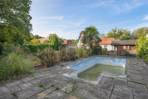 Broomfield Gate, Chestfield, Whitstable