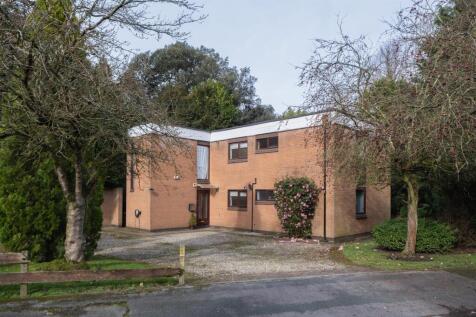 Watling Court Externals-011.JPG