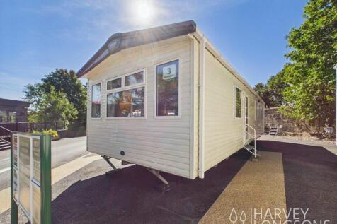 Abi Summerhouse Exterior Beauport