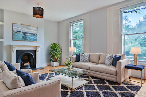 Staged Livingroom