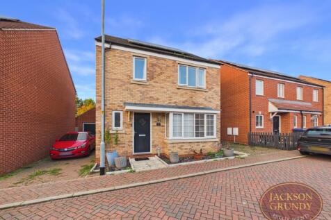Crestwood Close