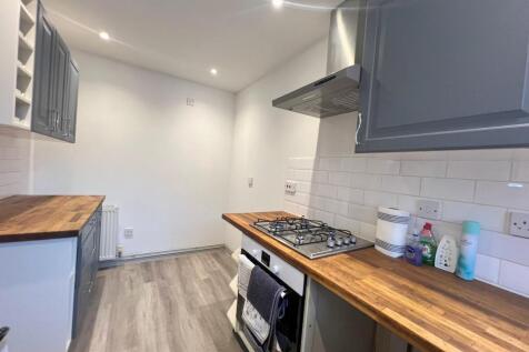 Frenchmans Close, Toddington, Dunstable, LU5 6BD photo 3