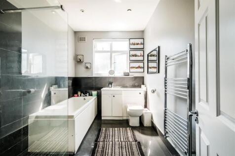 134 Gloucester Road-19.jpg