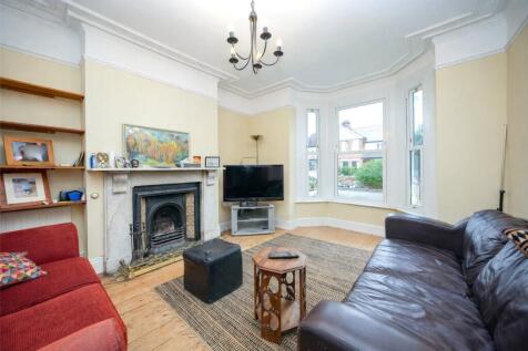 Lounge To Front