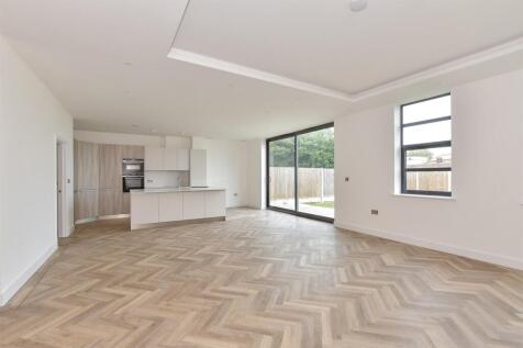 Lounge/ Kitchen/ Diner