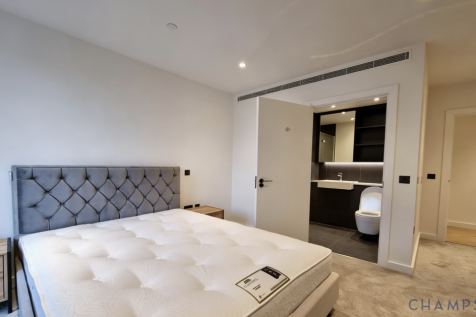 2 bed flat to rent Golden Lane, London EC1Y