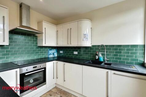 Greenfoot Lane, Barnsley, S75 photo 3