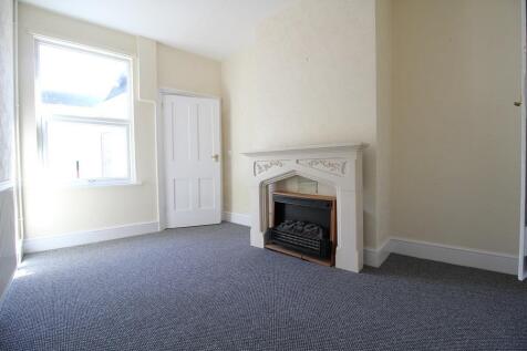 Aldersley Road, Aldersley, Wolverhampton photo 4