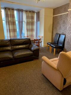 lounge photo.jpg