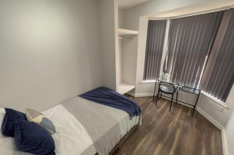 119 Empress Road2