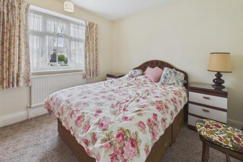 CAM04273G0-PR0158...