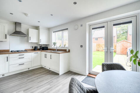 1369158-22-68fa24...